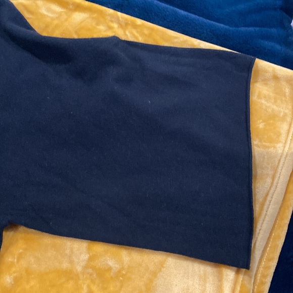 🆕Women’s BCBG Masha Oversized V-neck sweater in Black. NWT - Picture 5 of 7